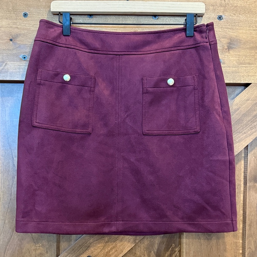 Women's Burgundy Skirt with Pockets